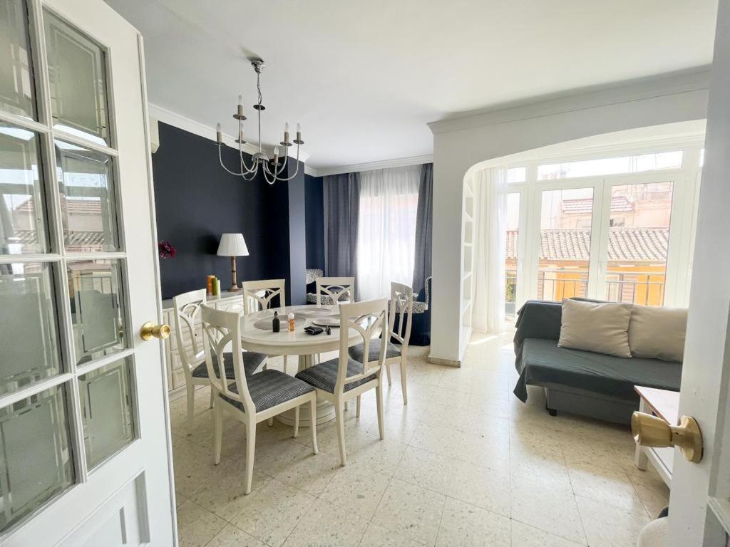 Apartamento Espeto Malaga Centro Bagian luar foto